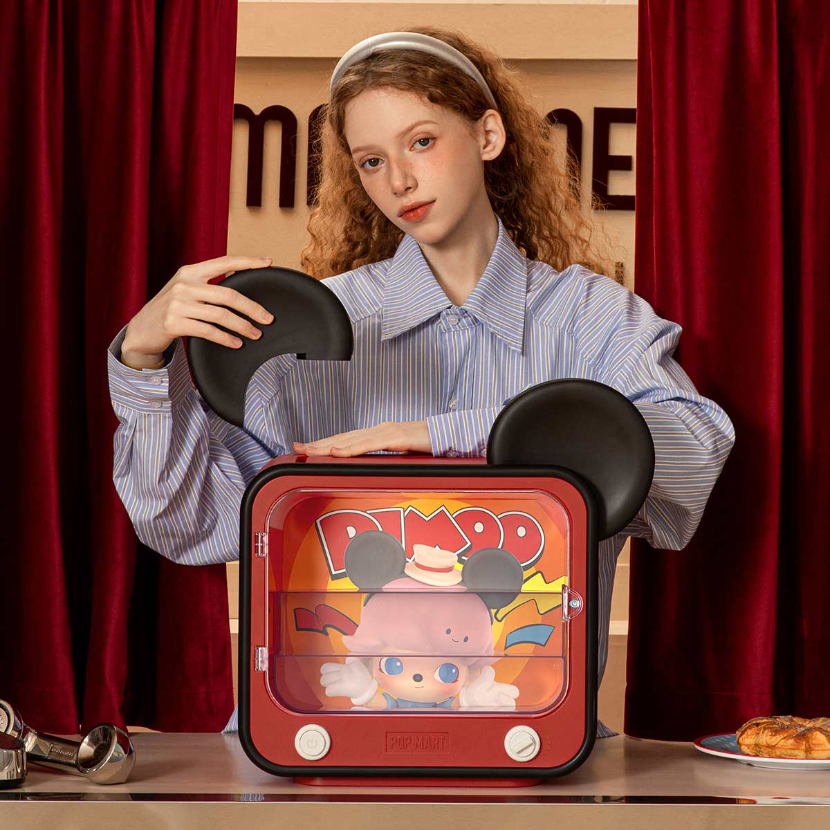 DIMOO WORLD × DISNEY Series-TV Set Luminous Display Container